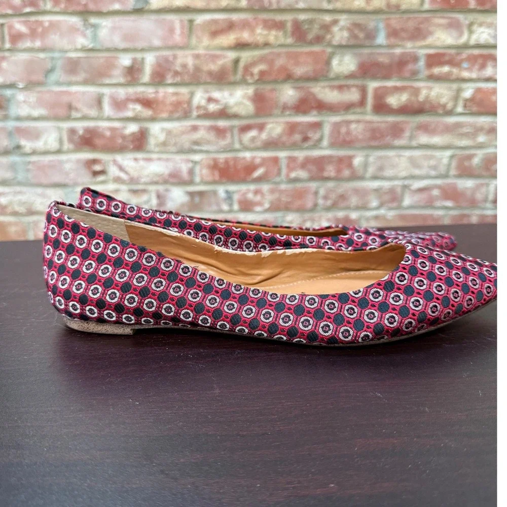 J.Crew Womens Pointed Toe Flats Red Black Geometric Jacquard Size 8.5
